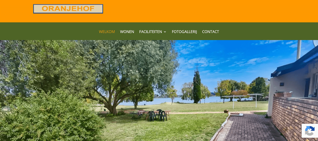 Front page of Oranjehof website, website for Dutch retirement village